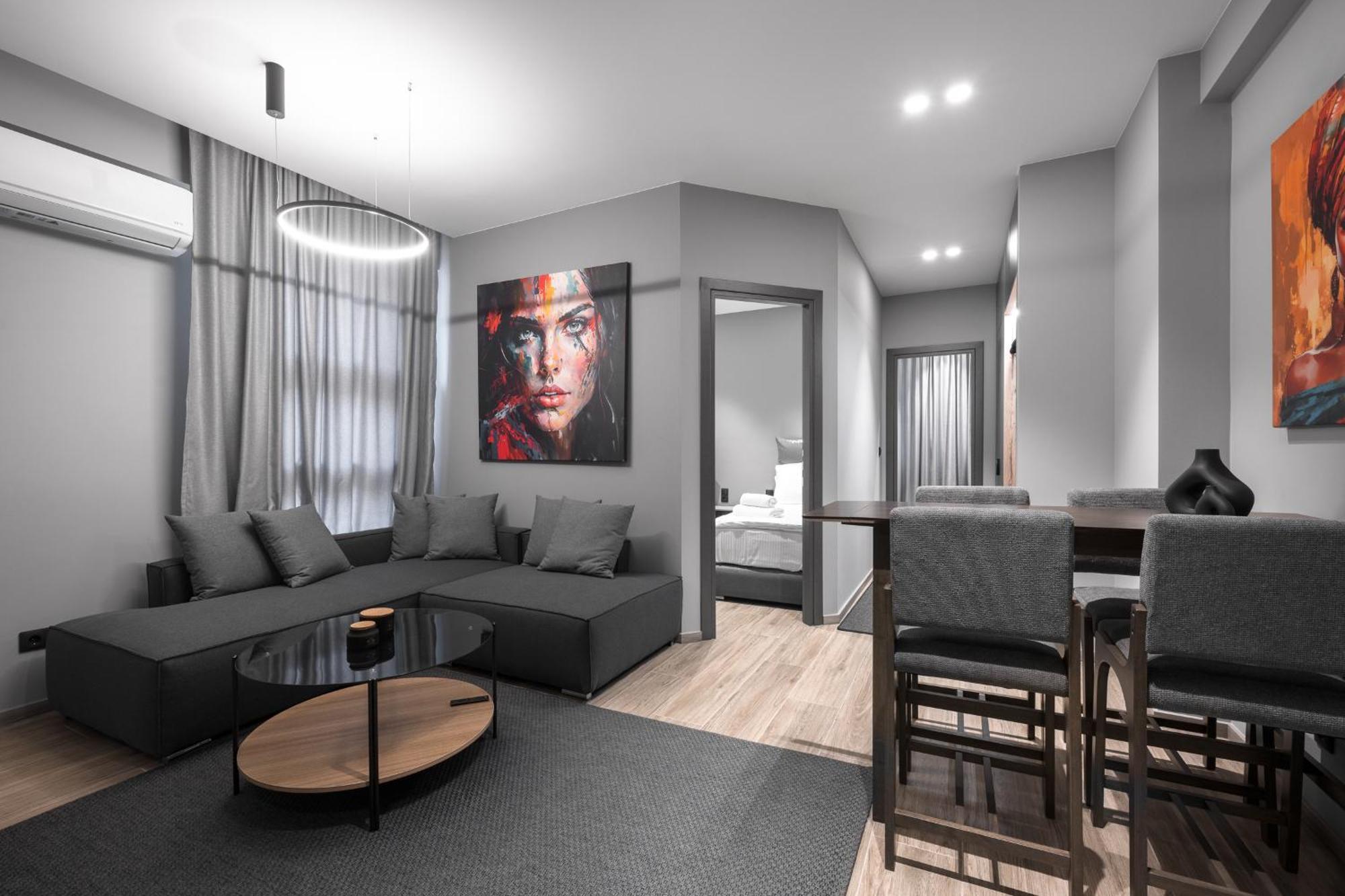 No9, Chic & Modern 2Bdr Apartment In The Centre Of 테살로니키 외부 사진